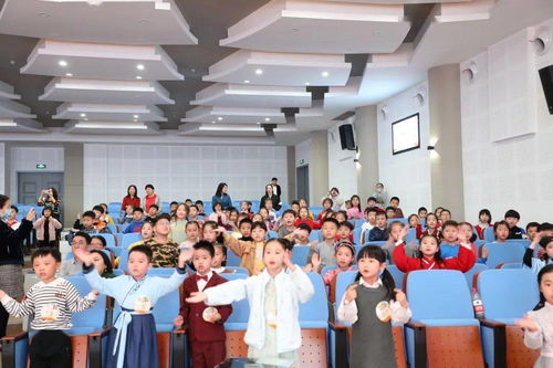 講演名人故事,傳承校園文化 記銀河集團(tuán)市心校區(qū)故事大賽